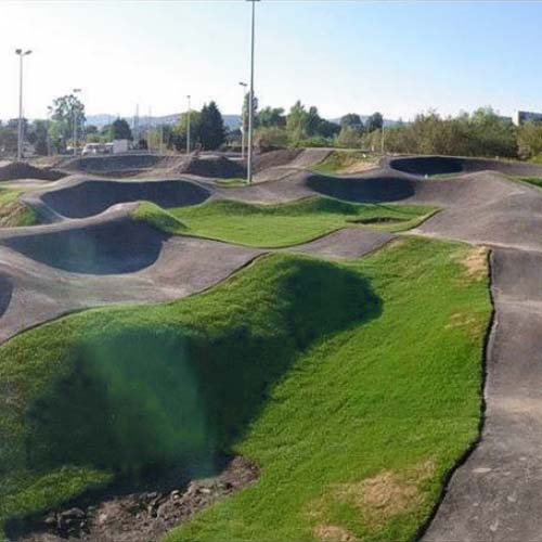 miejsce do nauki jazdy na rolkach Ursynów Pumptrack