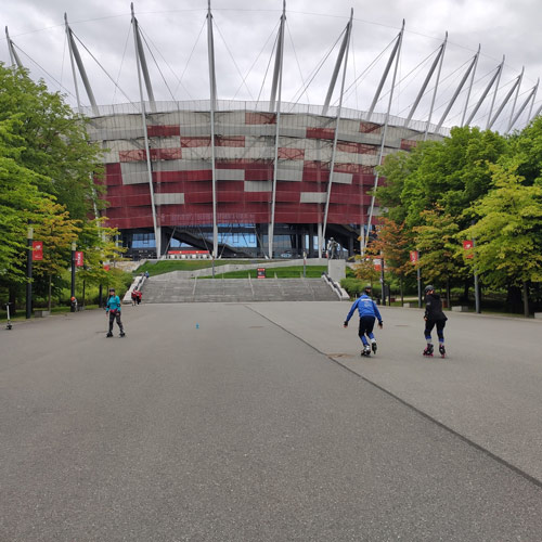 miejsce do nauki jazdy na rolkach Stadion Narodowy brama nr 2